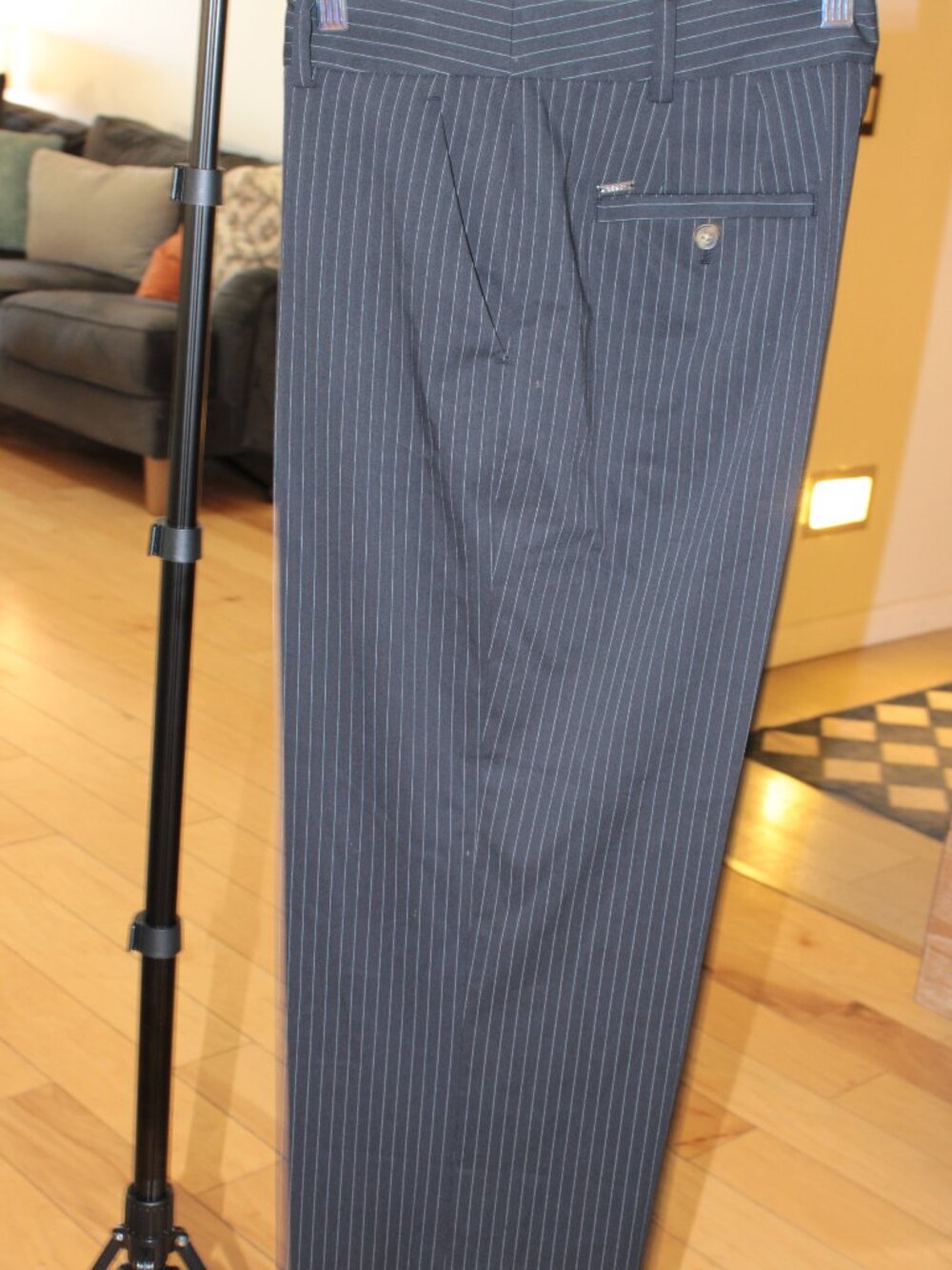 DKNY Women's Wool Blend Pinstripe Trousers Size 10 NWT Career Pants